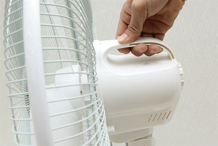 Quạt sạc điện Sunhouse SH762 Màu Trắng - Xám