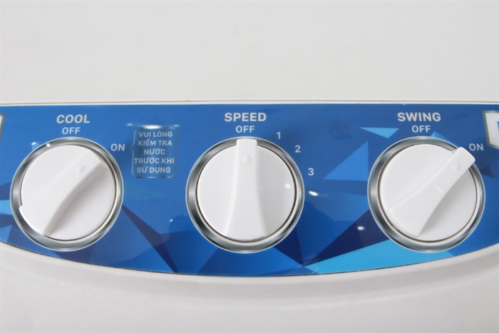 Quạt điều hòa Daikio DK-5000C Màu Trắng - Xanh