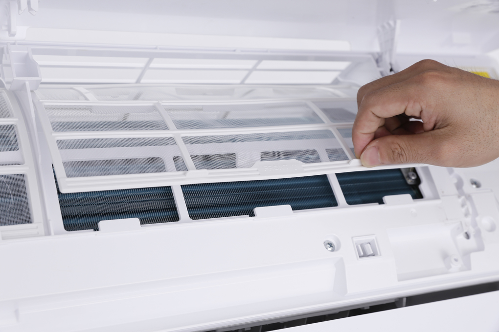 Máy lạnh AQUA 1 HP AQA-KCR9JA Màu Trắng