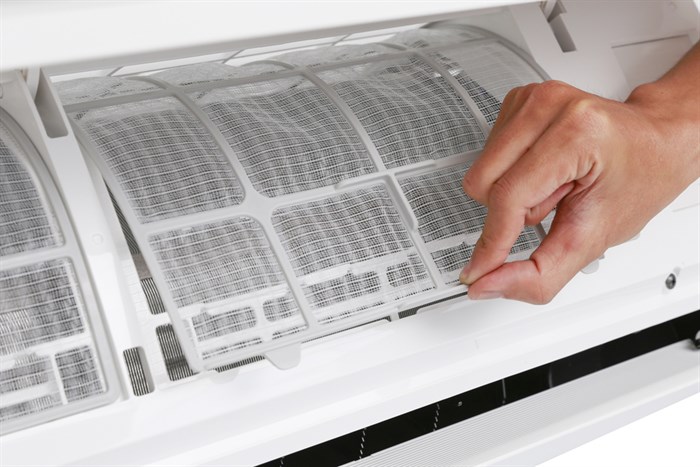 Máy lạnh LG Inverter 1 HP V10ENV Màu Trắng