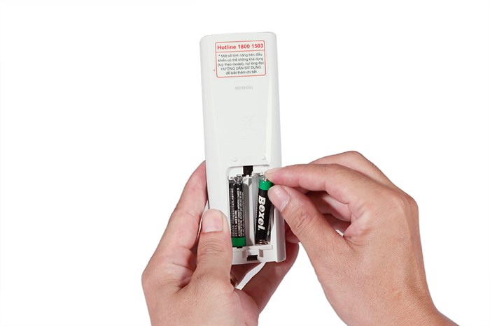 Điều hòa 2 chiều LG Inverter 12000 BTU B13END Màu Trắng