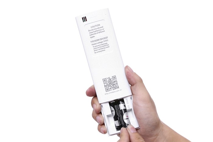 Máy lạnh 2 chiều Midea Inverter Wifi 1.5 HP MSMT-13HRFN8