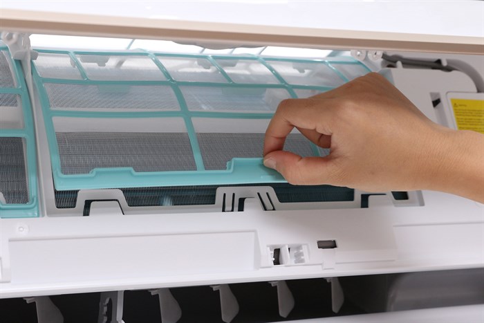 Máy lạnh Electrolux Inverter 1 HP ESV09CRO-A1 Màu Trắng