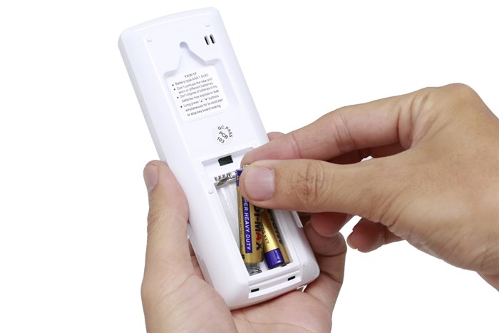 Máy lạnh Gree Inverter 1 HP GWC09CA-K3DNC2I Màu Trắng