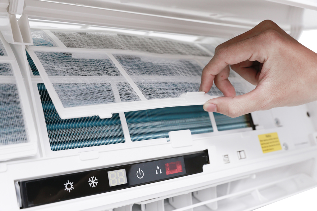 Máy lạnh Gree Inverter 1.5 HP GWC12CA-K3DNC2I Màu Trắng