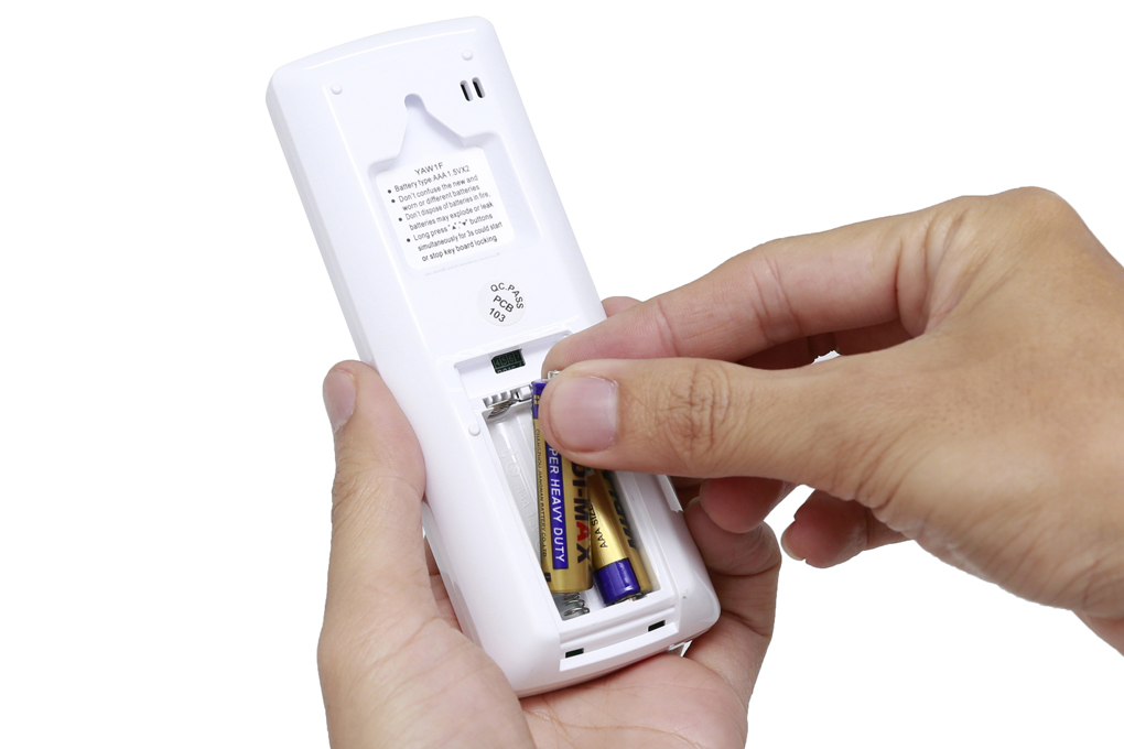 Máy lạnh Gree Inverter 1.5 HP GWC12CA-K3DNC2I Màu Trắng