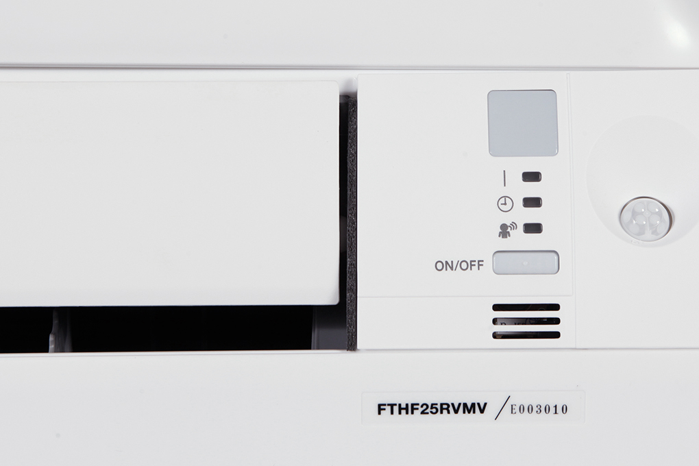 Máy lạnh 2 chiều Daikin Inverter 1.0 HP FTHF25RVMV Màu Trắng
