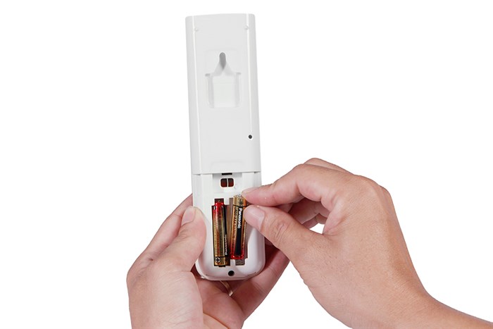 Máy lạnh 2 chiều Daikin Inverter 1.0 HP FTHF25RVMV Màu Trắng