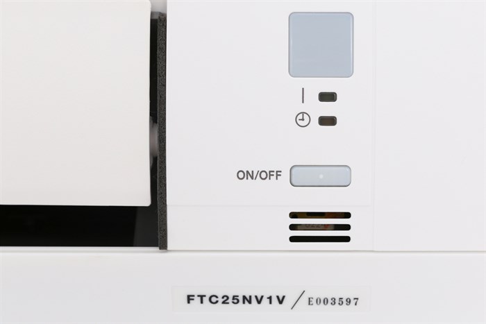 Máy lạnh Daikin 1 HP FTC25NV1V Màu Trắng