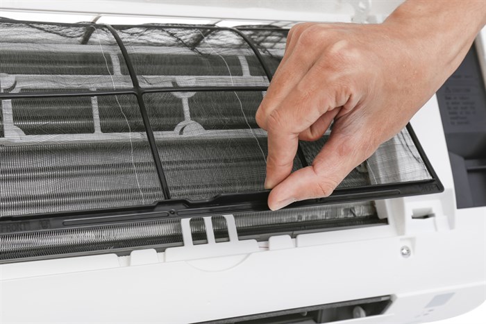 Máy lạnh Daikin Inverter 1.5 HP FTKQ35SAVMV Màu Trắng