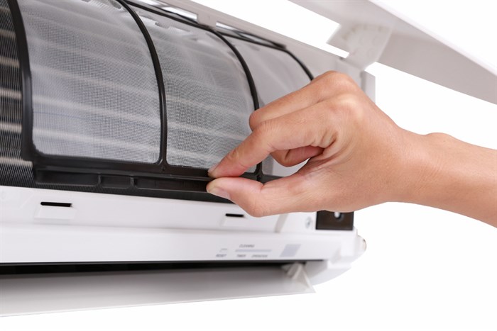 Máy lạnh Toshiba Inverter 1 HP RAS-H10KKCVG-V Màu Trắng