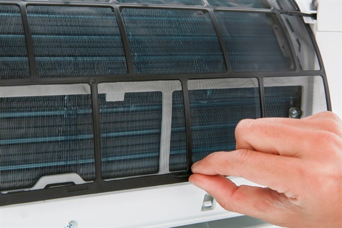 Máy lạnh Aqua Inverter 1HP AQA-KCRV9WNZ Màu Trắng