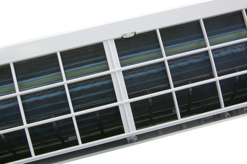 Máy lạnh Aqua Inverter 1.5 HP AQA-KCRV13NB Màu Bạc