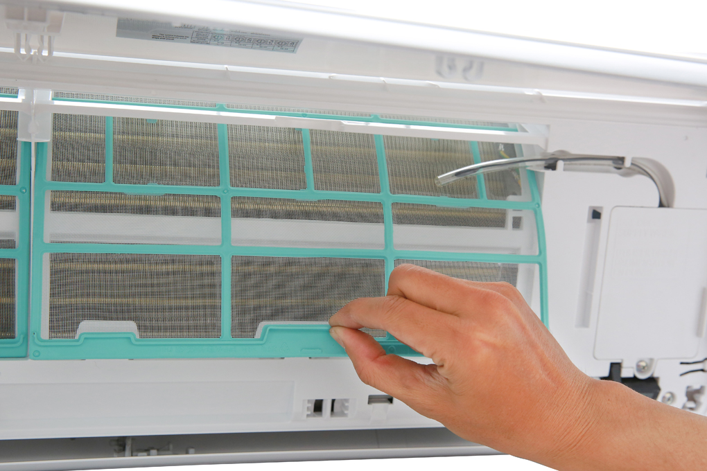 Máy lạnh Midea 1.5 HP MSAF-13CRN8 Màu Trắng