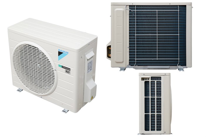 Điều hòa Daikin Inverter 11900 BTU ATKQ35TAVMV Màu Trắng
