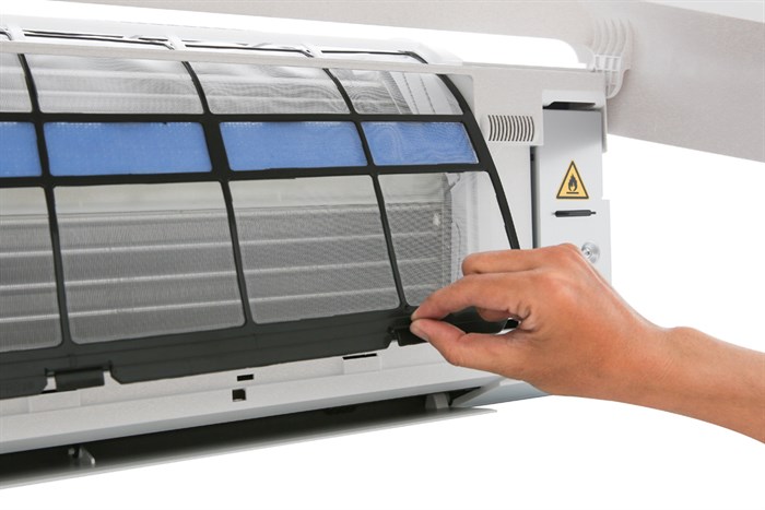 Máy lạnh Toshiba Inverter 2 HP RAS-H18J2KCVRG-V Màu Trắng