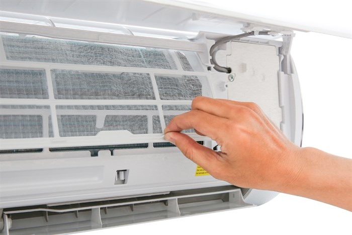 Điều hòa Gree Inverter 9000 BTU GWC09FB-K6D9A1W Màu Trắng