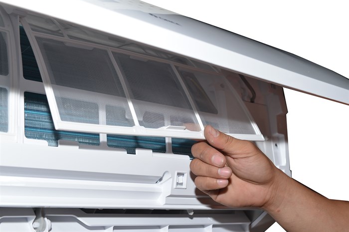 Máy lạnh Gree 2 HP GWC18ID-K3N9B2G Màu Trắng