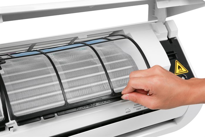 Điều hòa Toshiba Inverter 9000 BTU RAS-H10D2KCVG-V Màu Trắng