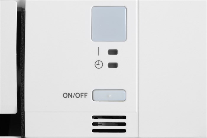 Máy lạnh Daikin Inverter 1 HP ATKA25UAVMV Màu Trắng