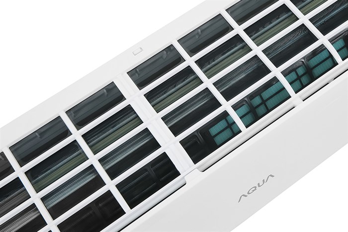 Máy lạnh Aqua Inverter 1 HP AQA-KCRV10TK Màu Trắng