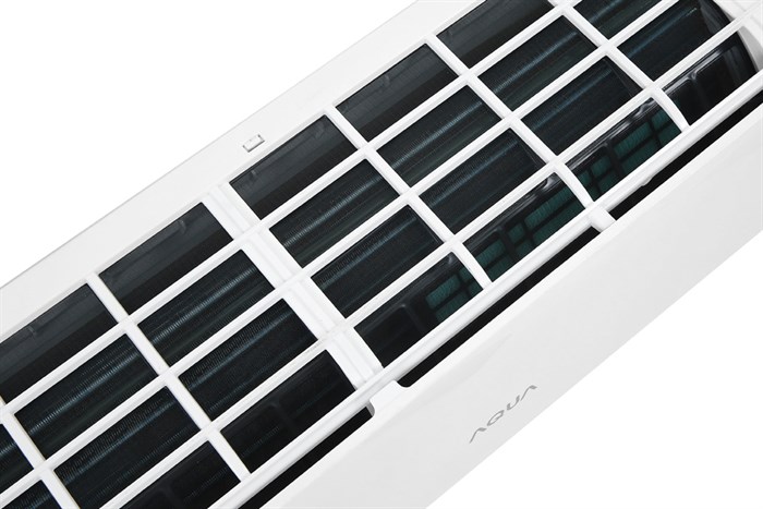 Máy lạnh Aqua Inverter 1.5 HP AQA-KCRV13TK Màu Trắng