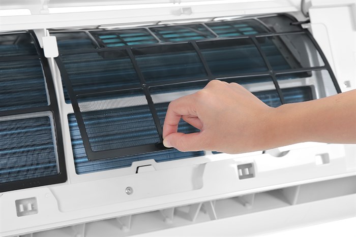 Điều hòa Aqua Inverter 17400 BTU AQA-KCRV18TK Màu Trắng