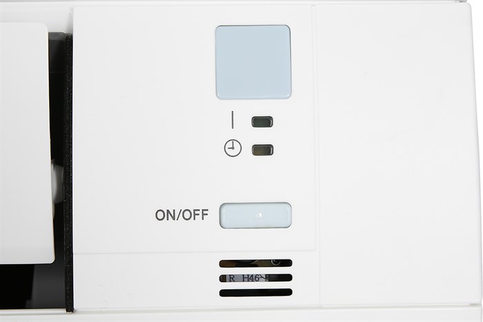 Máy lạnh Daikin Inverter 1.5 HP FTKA35VMVMV Màu Trắng