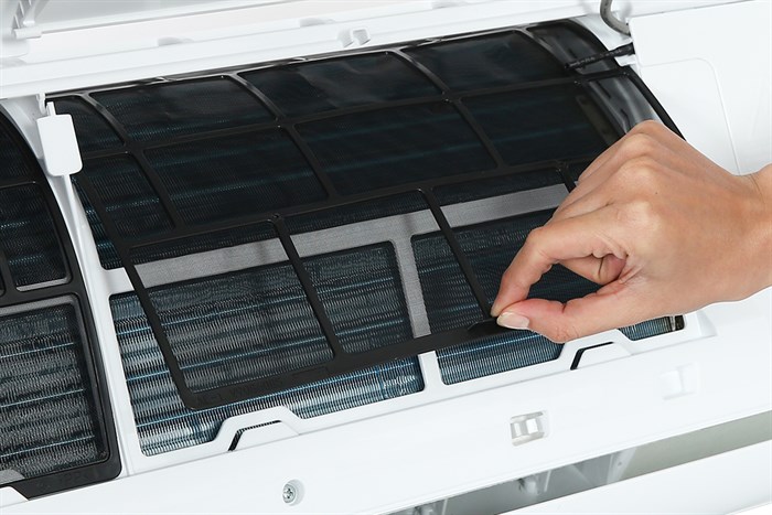 Máy lạnh Aqua Inverter 1 HP AQA-KCRV10TR Màu Trắng