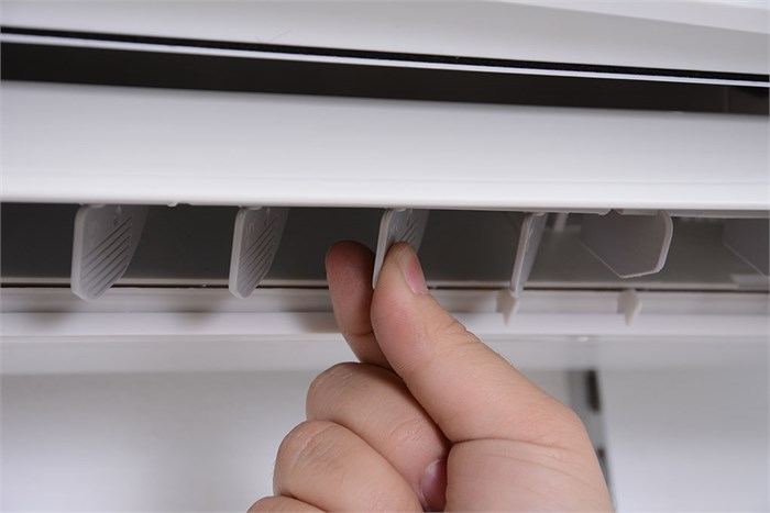 Máy lạnh Panasonic CU/CS-KC12PKH 1.5 Hp Màu Trắng