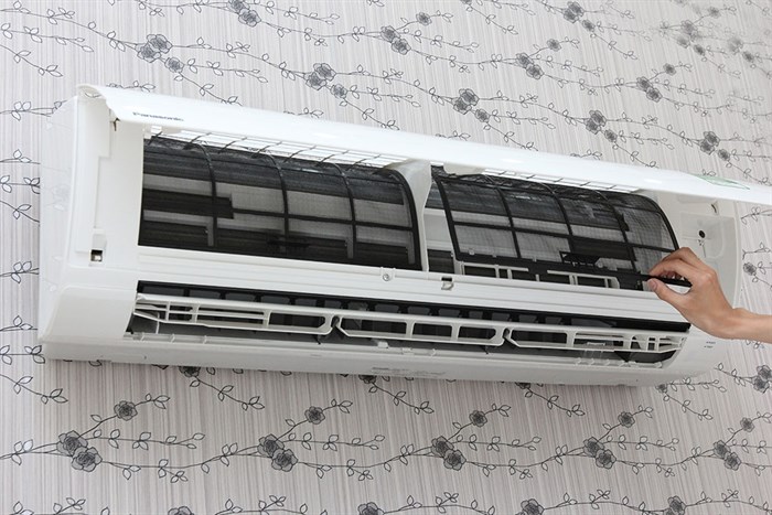 Máy lạnh Panasonic 2.5 HP CU/CS-KC24QKH-8 Màu Trắng