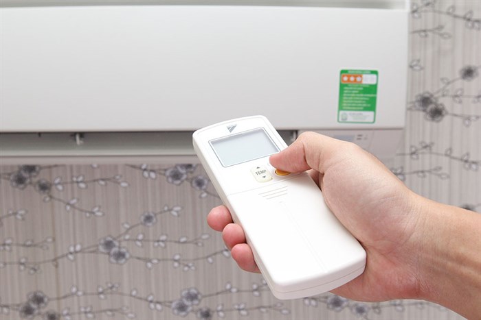 Máy lạnh Daikin 1.5 HP FTNE35MV1V9 Màu Trắng