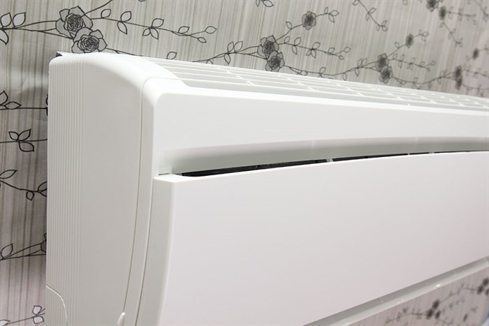 Máy lạnh Daikin 1.5 HP FTNE35MV1V9 Màu Trắng