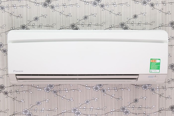 Máy lạnh Daikin 1.5 HP FTNE35MV1V9 Màu Trắng