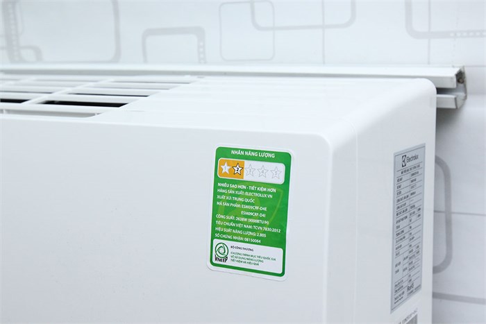 Máy lạnh Electrolux 1.5 HP ESM12CRF-D4 Màu Trắng