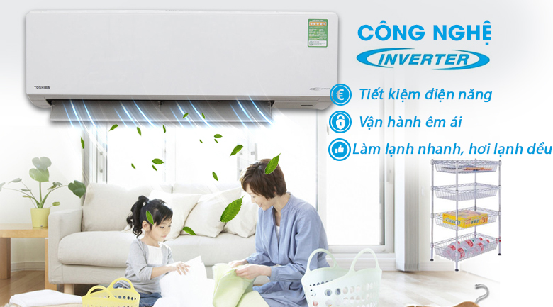 Hình ảnh cửa hàng Điện máy Xanh trưng bày máy lạnh Toshiba