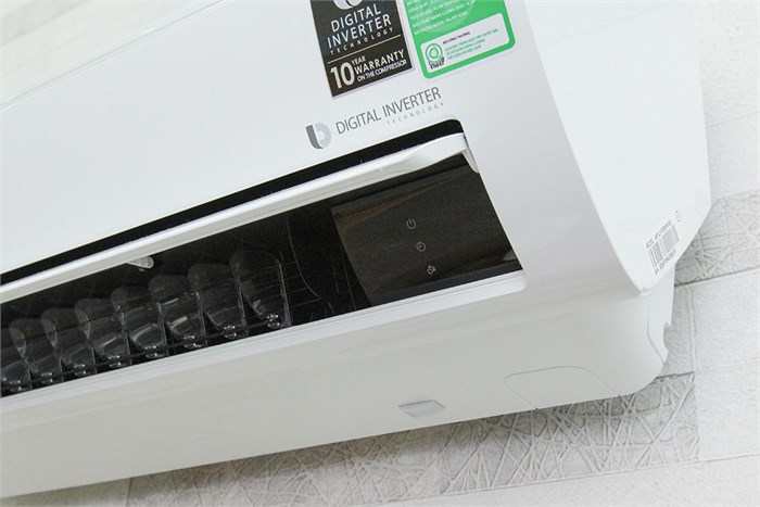 Máy lạnh Samsung Inverter 1.5 HP AR12JVFSBWKNSV Màu Trắng