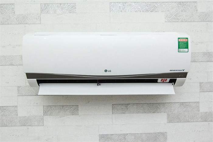 Máy lạnh LG 1.5 HP V13APM Màu Trắng