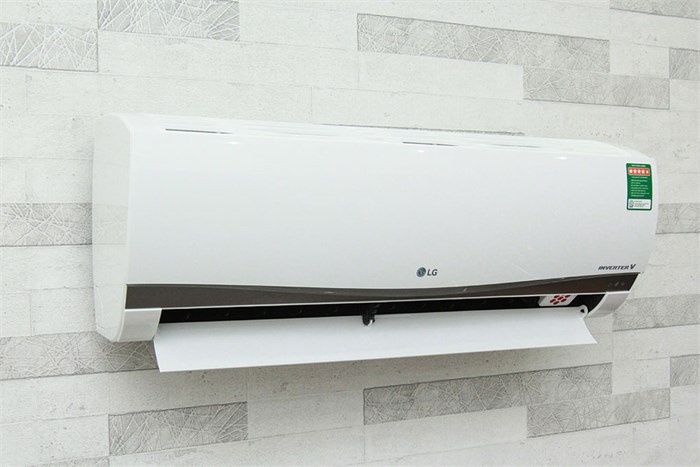 Máy lạnh LG 1.5 HP V13APM Màu Trắng