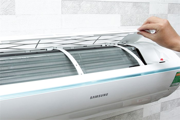 Máy lạnh Samsung 1.5 HP AR12JCFSSURNSV Màu Trắng