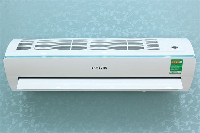 Máy lạnh Samsung 1 HP AR09KCFSSURNSV Màu Trắng