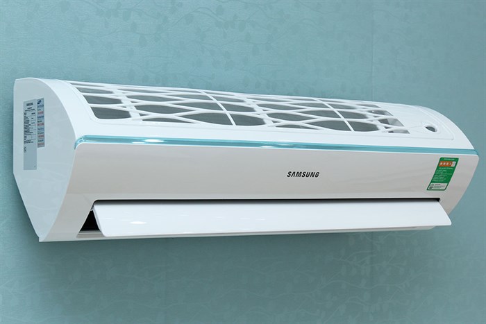 Máy lạnh Samsung 1 HP AR09KCFSSURNSV Màu Trắng