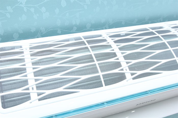 Máy lạnh Samsung 1 HP AR09KCFSSURNSV Màu Trắng