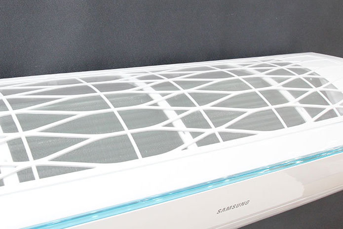 Máy lạnh Samsung 2.5 HP AR24KCFSSURNSV Màu Trắng