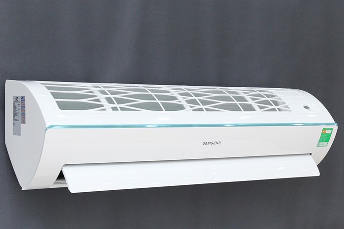 Máy lạnh Samsung 2.5 HP AR24KCFSSURNSV Màu Trắng