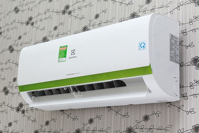 Máy lạnh Electrolux Inverter 1 HP ESV09CRK-A4 Màu Trắng