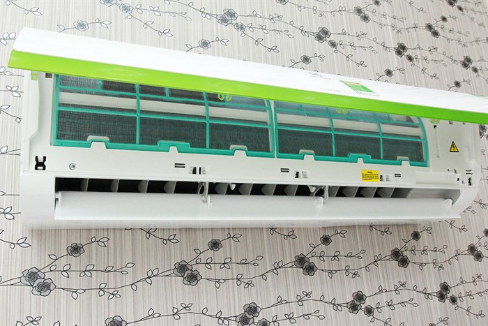 Máy lạnh Electrolux Inverter 2 HP ESV18CRK-A4