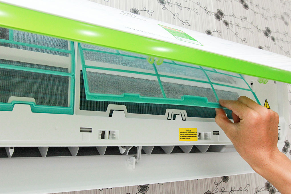 Máy lạnh Electrolux Inverter 2 HP ESV18CRK-A4