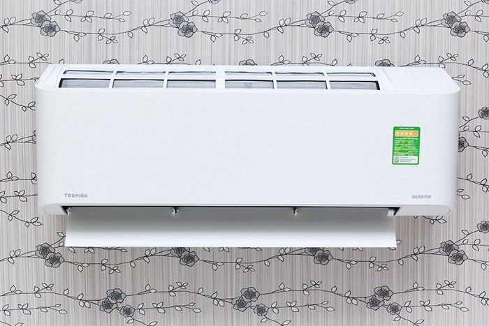 Máy lạnh Toshiba Inverter 1.5 HP RAS-H13BKCV-V Màu Trắng