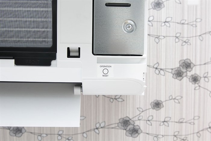 Máy lạnh Toshiba Inverter 2 HP RAS-H18BKCV-V Màu Trắng